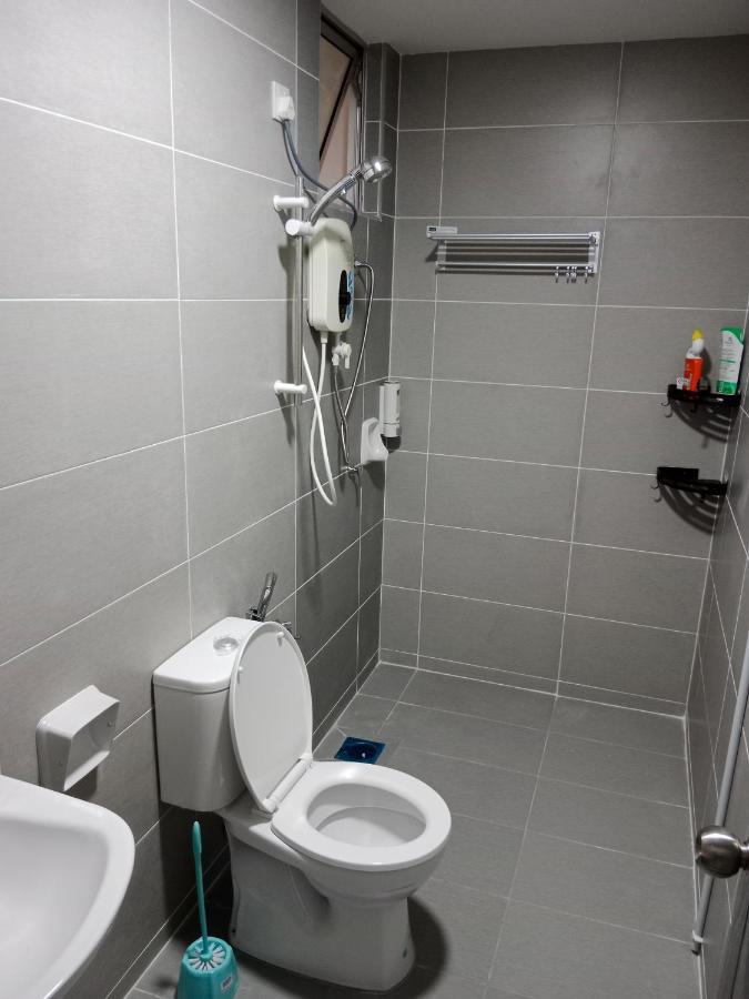 Muslim Homestay At Meru Ipoh Eksteriør billede