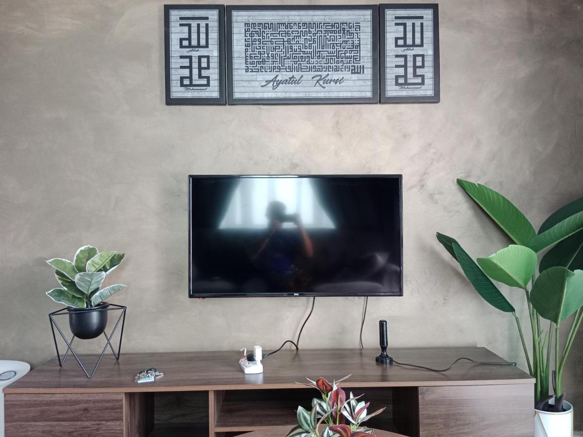 Muslim Homestay At Meru Ipoh Eksteriør billede