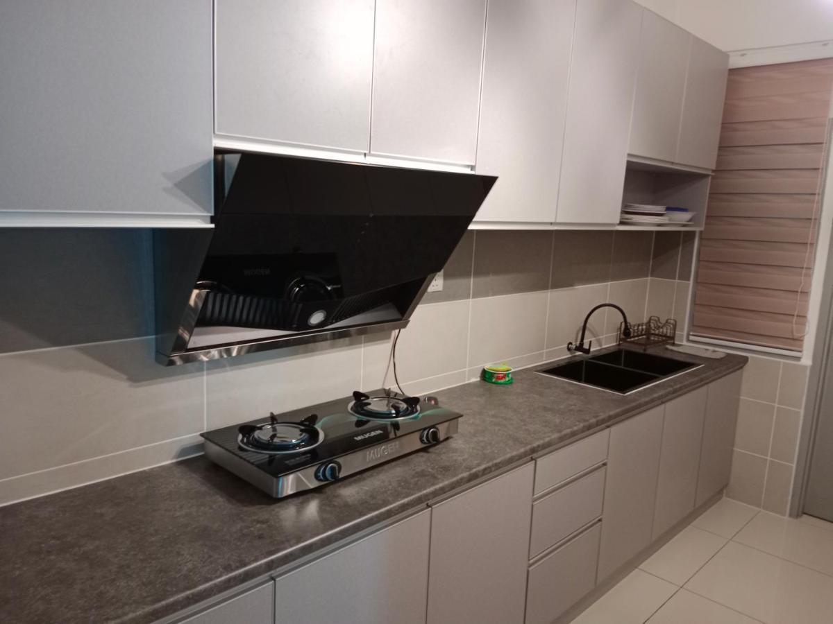 Muslim Homestay At Meru Ipoh Eksteriør billede