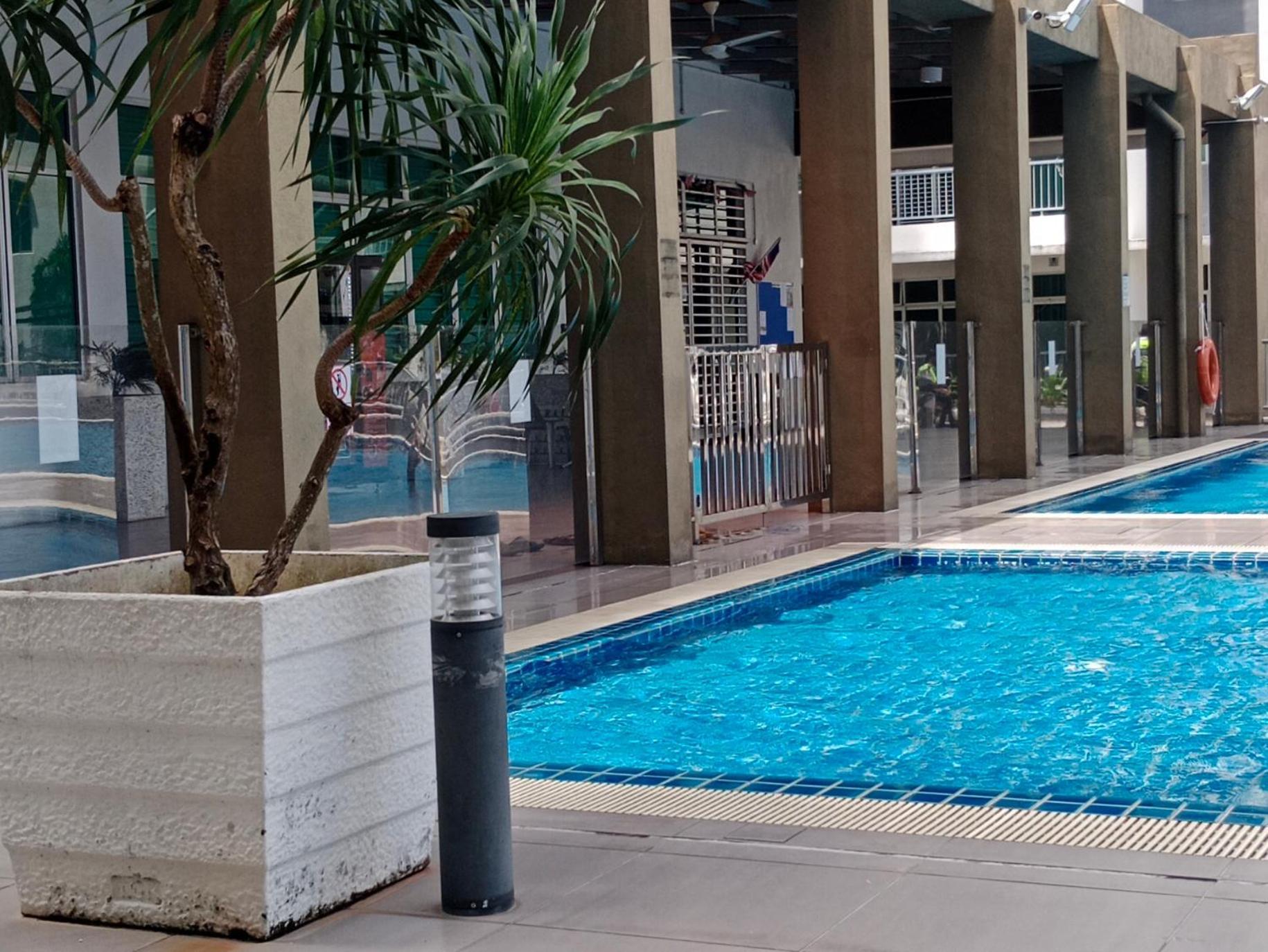 Muslim Homestay At Meru Ipoh Eksteriør billede